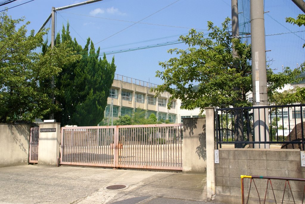 孔舎衙小学校